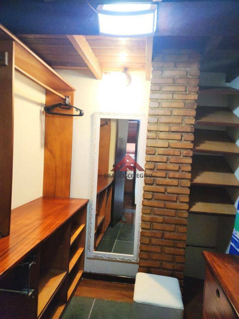 Casa à venda com 3 quartos, 300m² - Foto 19