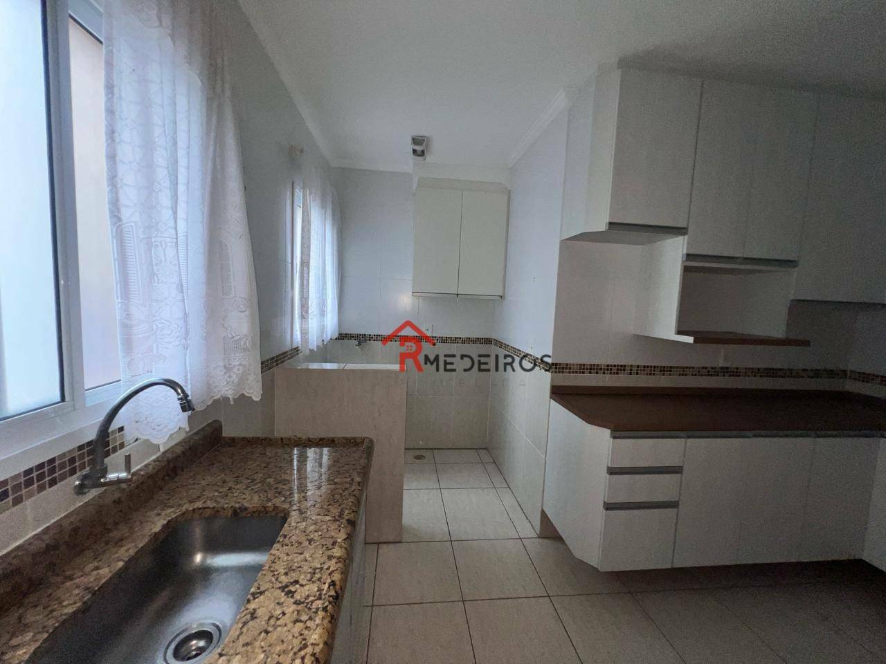 Apartamento à venda com 2 quartos, 79m² - Foto 18