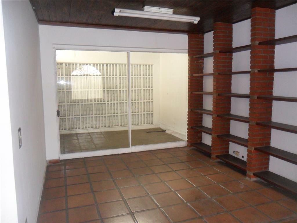 Sobrado à venda e aluguel com 3 quartos, 200m² - Foto 6