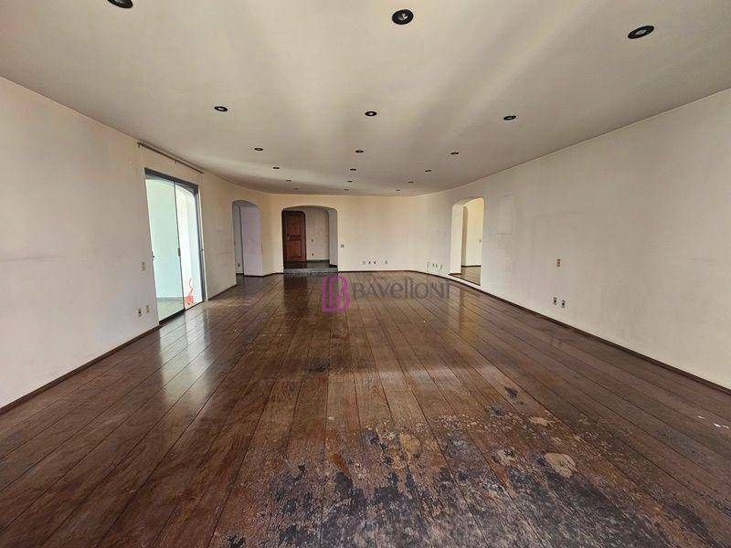 Apartamento à venda com 4 quartos, 362m² - Foto 2