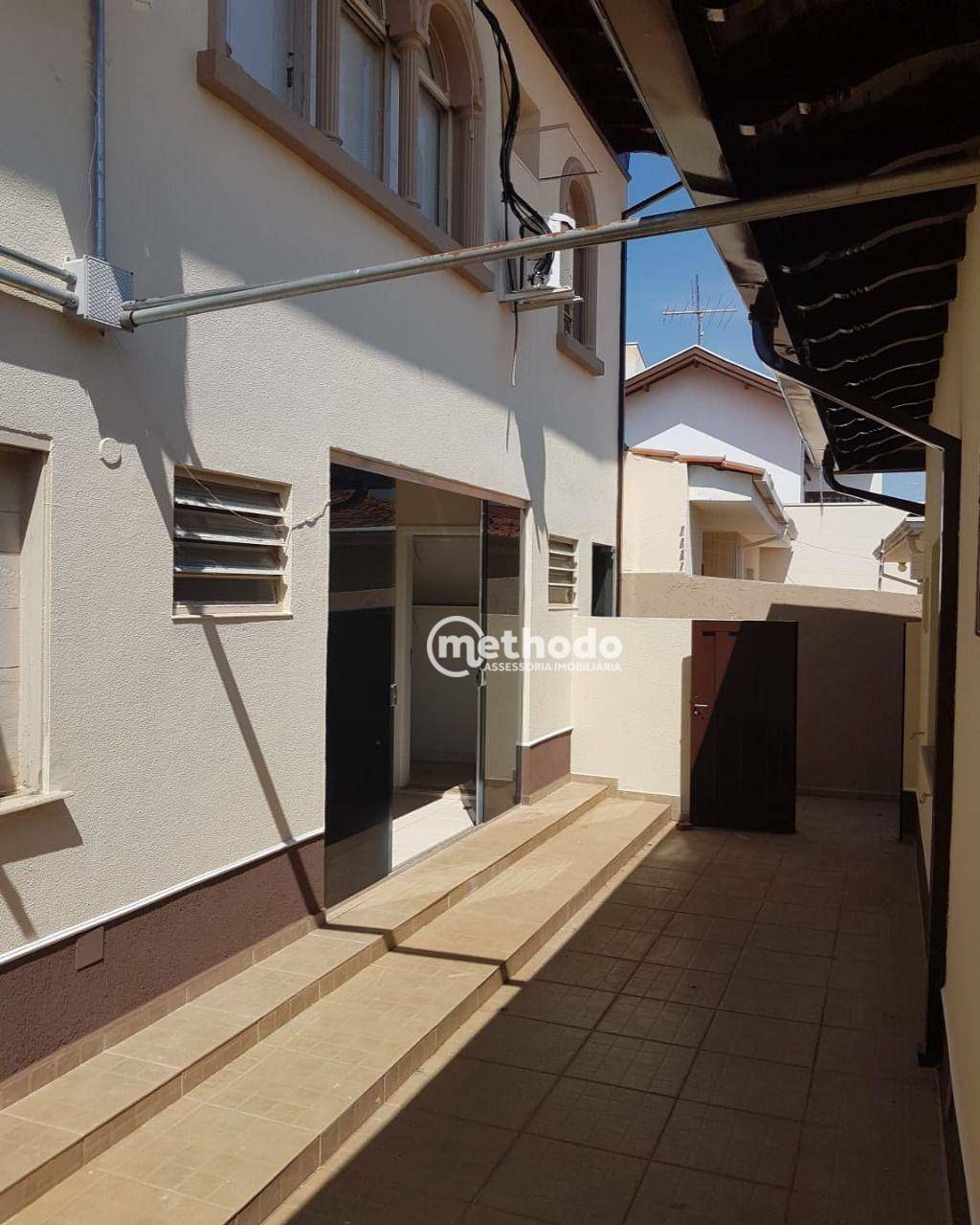 Casa à venda com 4 quartos, 270m² - Foto 17