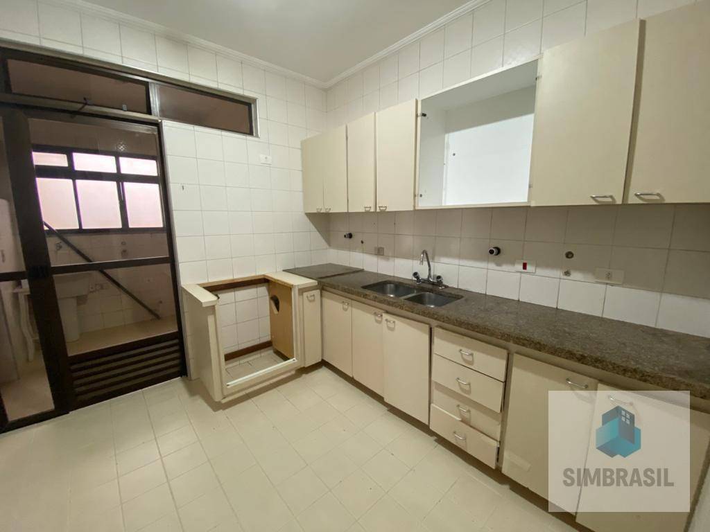 Apartamento à venda com 3 quartos, 94m² - Foto 12