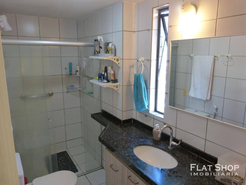 Apartamento à venda com 3 quartos, 135m² - Foto 29