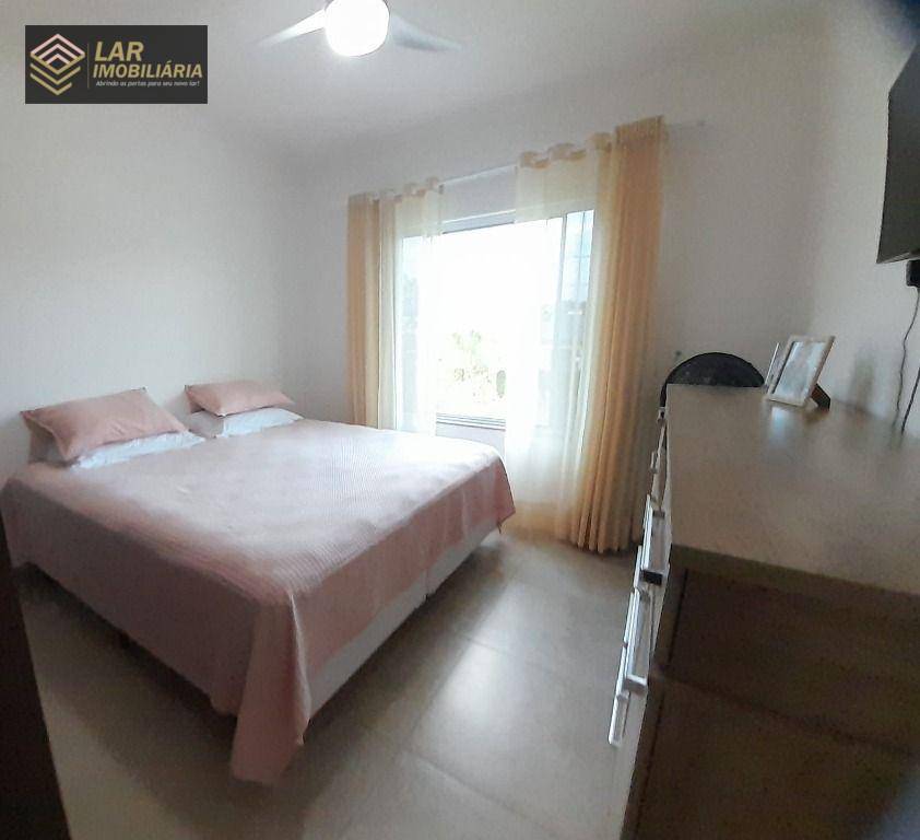 Casa de Condomínio à venda e aluguel com 3 quartos, 174m² - Foto 8