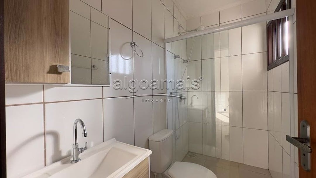 Casa à venda com 2 quartos, 71m² - Foto 11