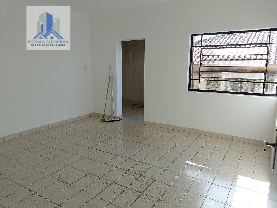 Casa para alugar com 3 quartos, 250m² - Foto 5