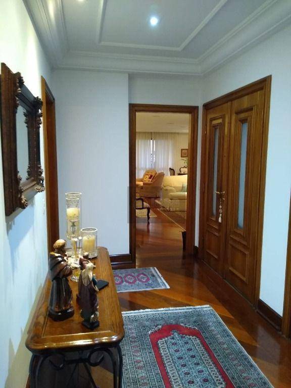 Apartamento à venda com 3 quartos, 260m² - Foto 15