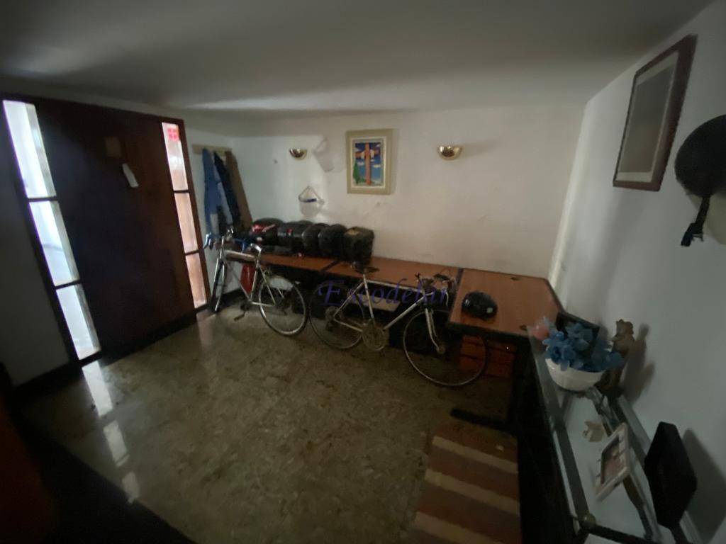 Sobrado à venda com 6 quartos, 712m² - Foto 29