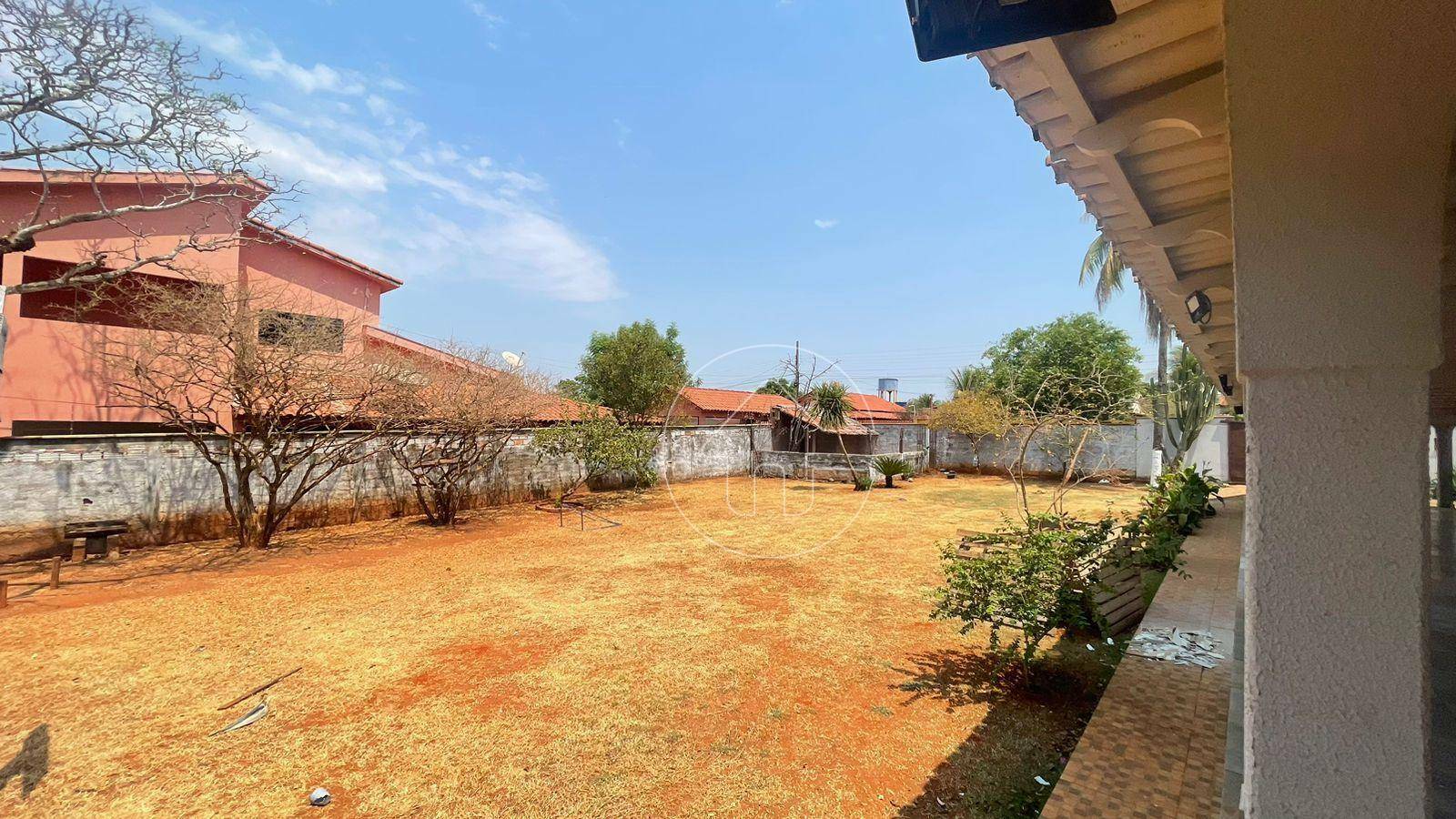 Casa à venda com 3 quartos, 280m² - Foto 26
