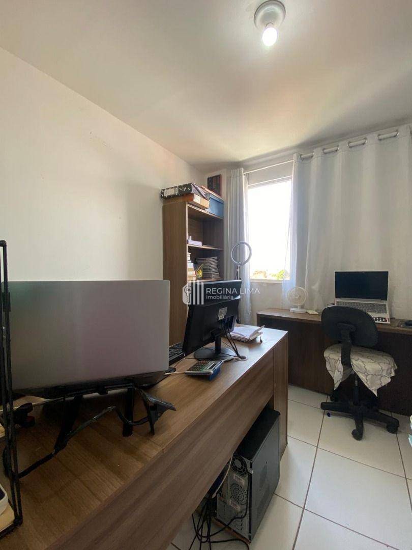 Apartamento à venda com 3 quartos, 65m² - Foto 2