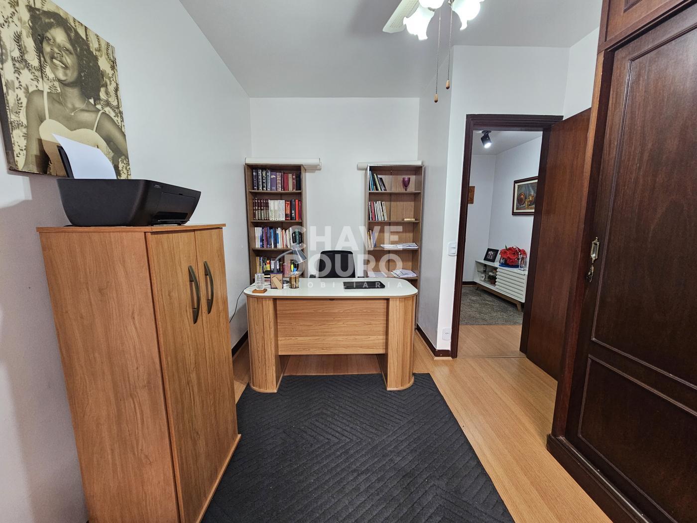 Apartamento à venda com 4 quartos, 257m² - Foto 18