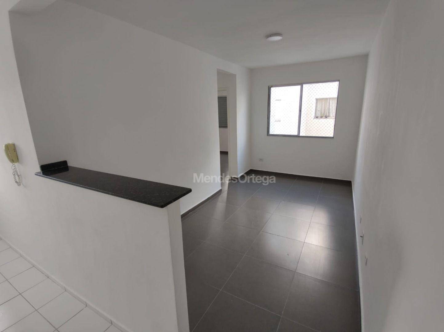 Apartamento para alugar com 2 quartos, 48m² - Foto 6