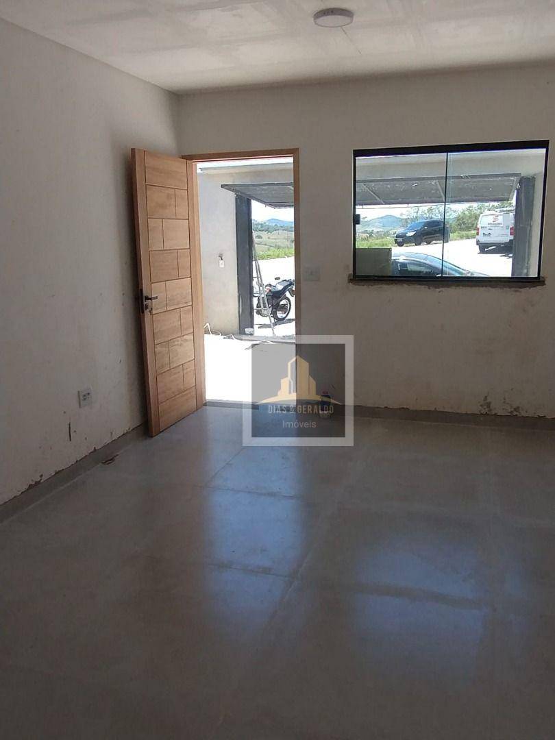 Casa, 3 quartos, 88 m² - Foto 1