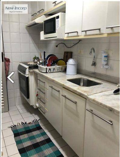 Apartamento à venda com 2 quartos, 65m² - Foto 9