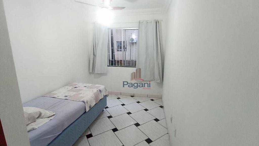 Apartamento para alugar com 2 quartos, 45m² - Foto 12