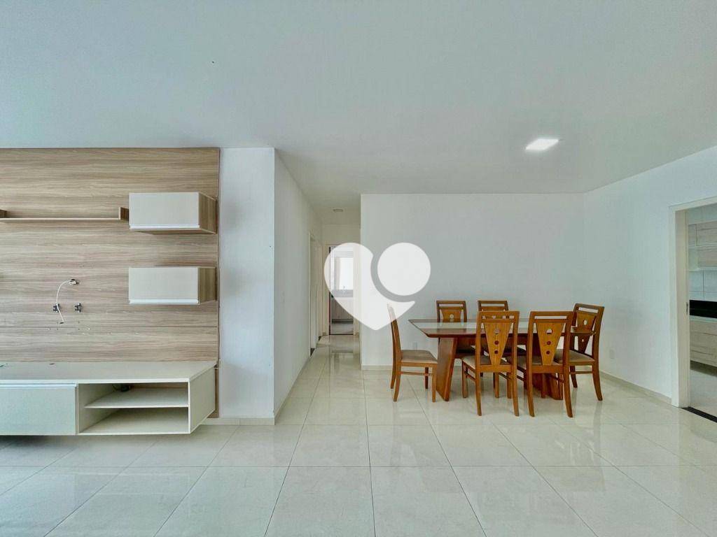 Apartamento à venda com 3 quartos, 95m² - Foto 7