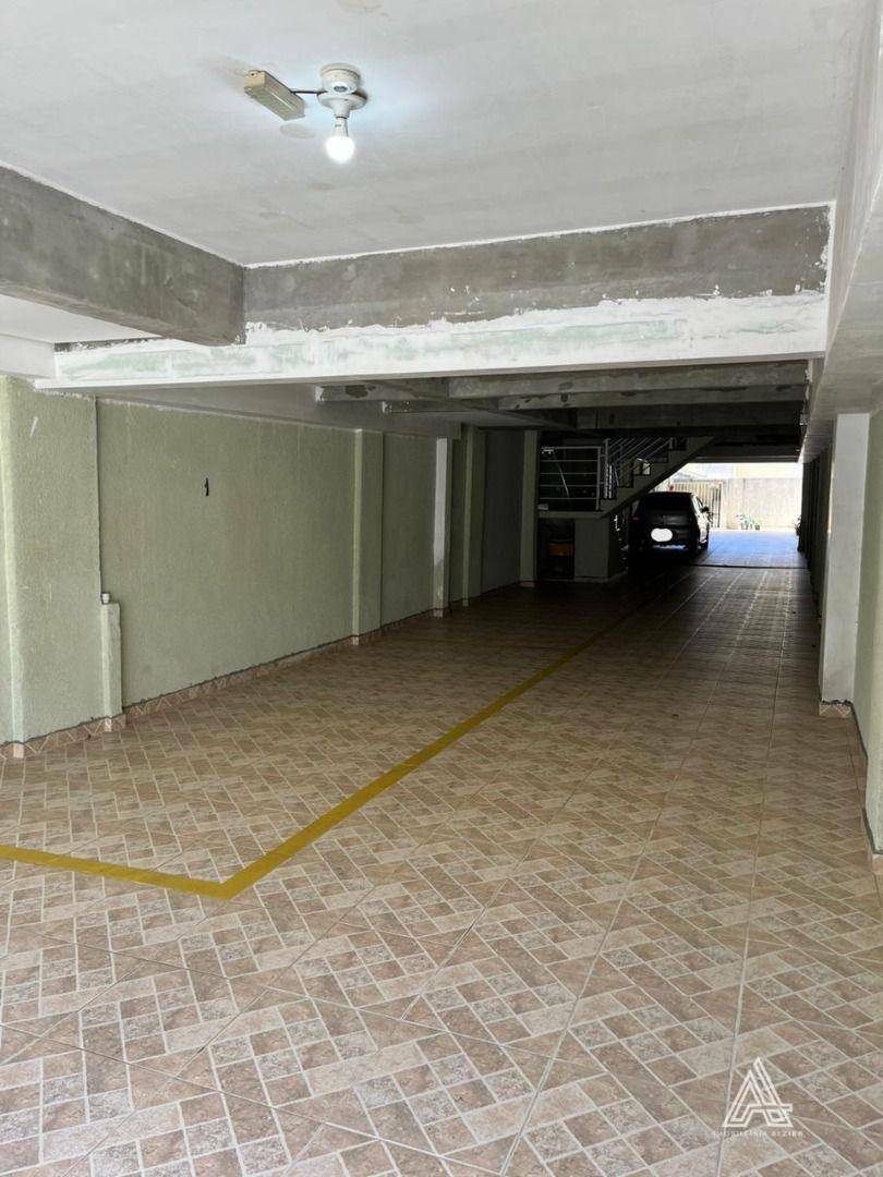 Apartamento à venda com 2 quartos, 63m² - Foto 4