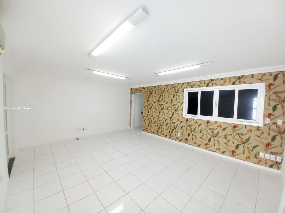 Casa à venda com 3 quartos, 156m² - Foto 14