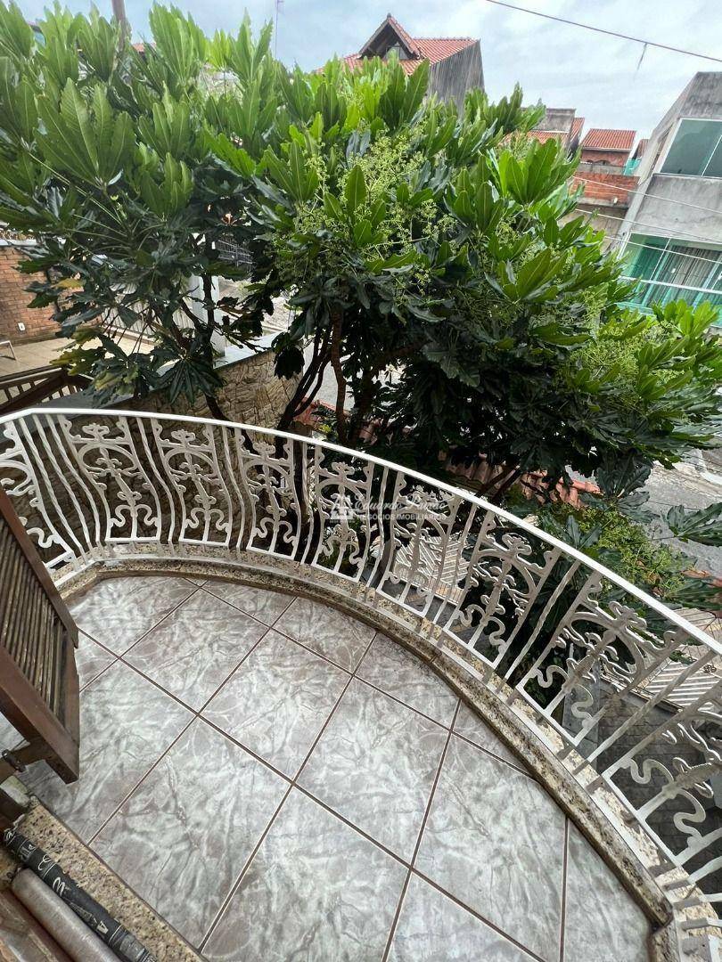 Sobrado à venda e aluguel com 3 quartos, 220m² - Foto 24