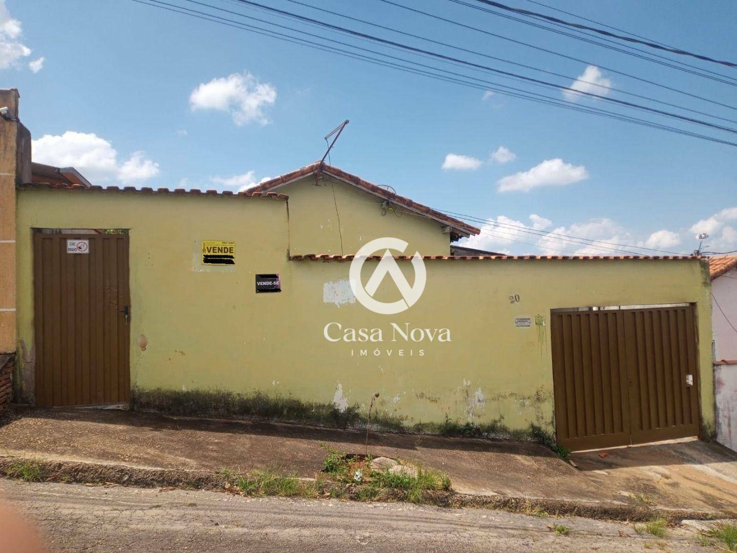 Casa à venda com 2 quartos, 71m² - Foto 4