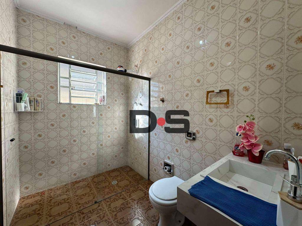 Casa à venda com 3 quartos, 188m² - Foto 5