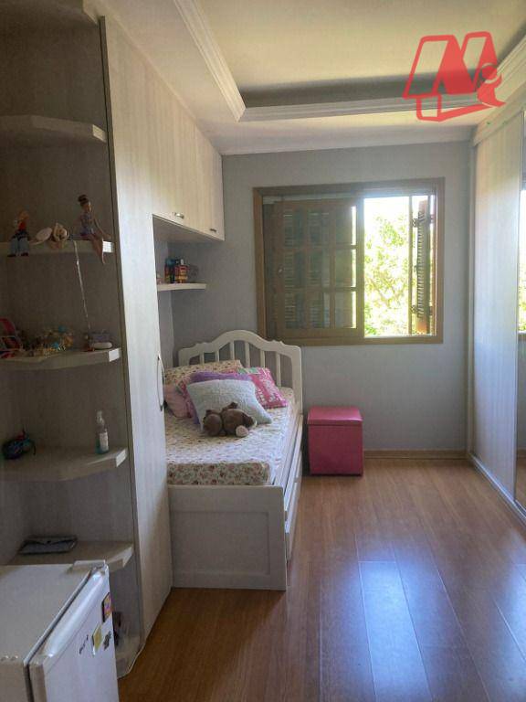 Casa à venda com 3 quartos, 234m² - Foto 23