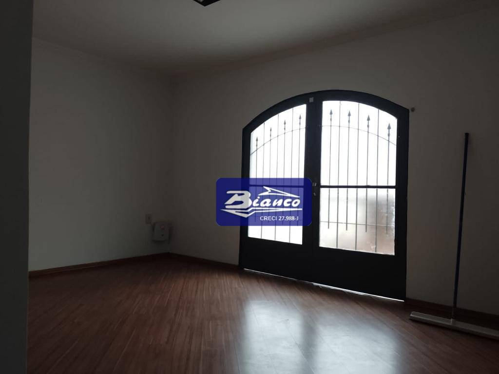 Sobrado à venda com 3 quartos, 193m² - Foto 14