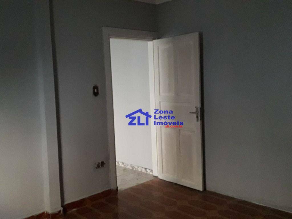 Casa à venda com 2 quartos, 80m² - Foto 18