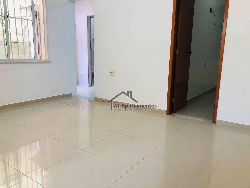 Apartamento à venda com 2 quartos, 60m² - Foto 1