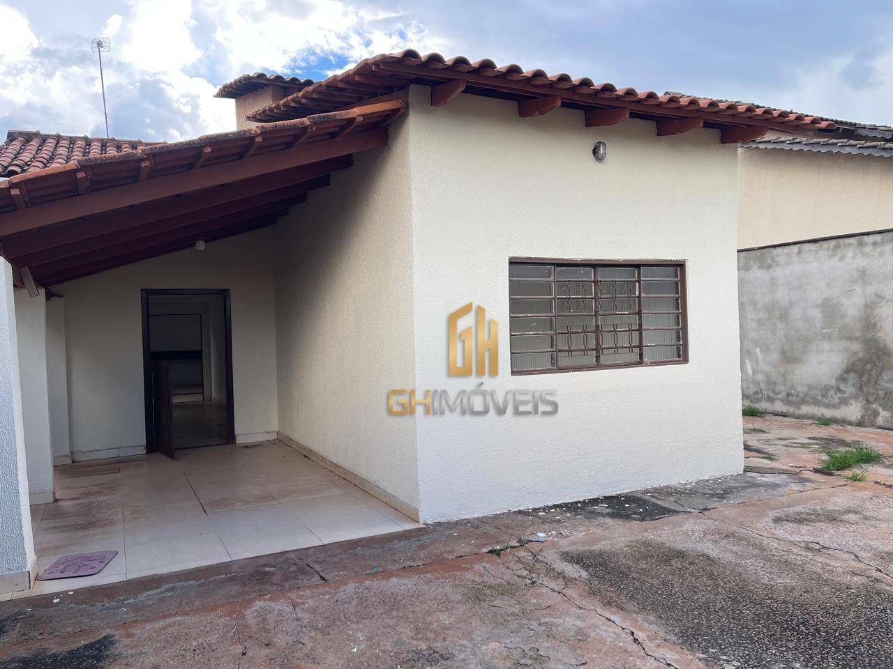 Casa à venda com 3 quartos, 140m² - Foto 2