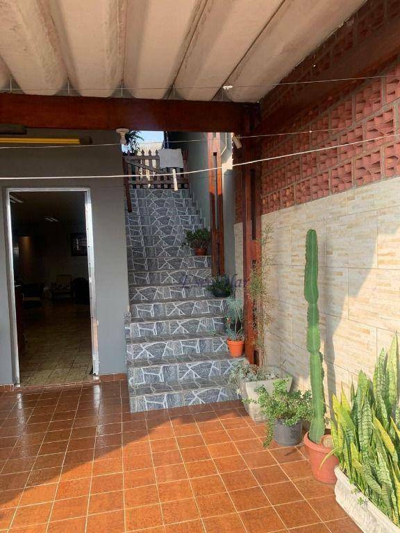 Casa à venda com 3 quartos, 176m² - Foto 44