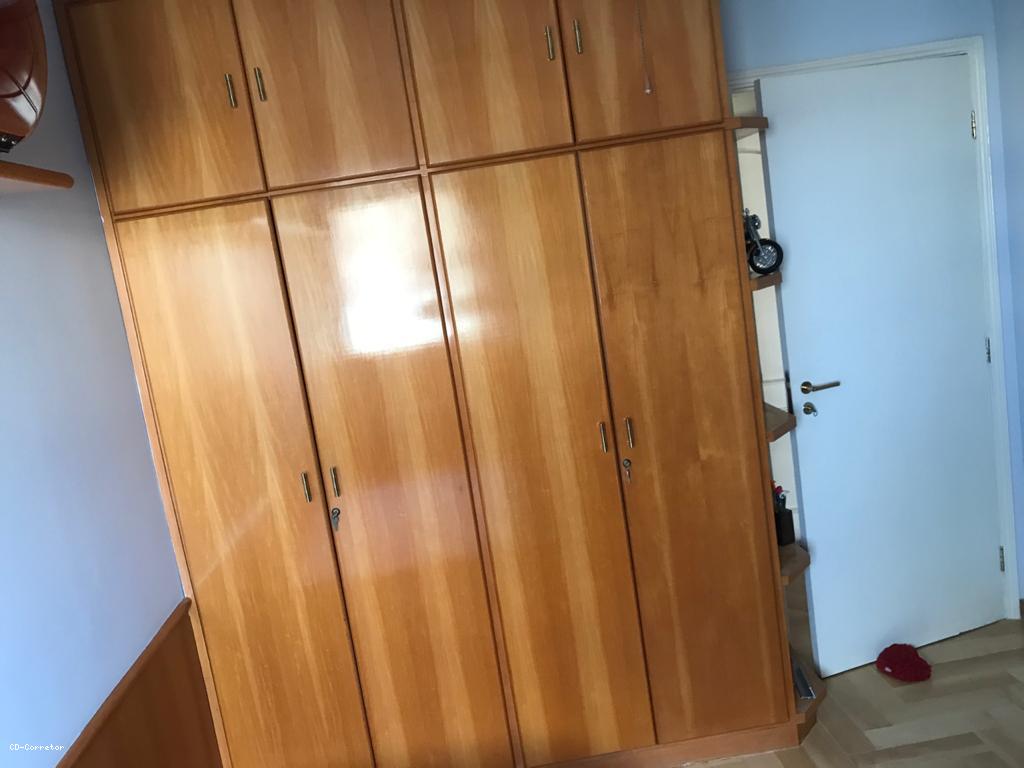 Apartamento à venda com 3 quartos, 162m² - Foto 20