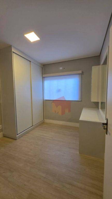 Casa à venda com 3 quartos, 130m² - Foto 10