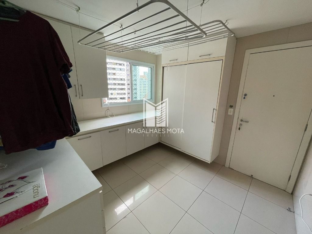 Apartamento à venda com 3 quartos, 315m² - Foto 22