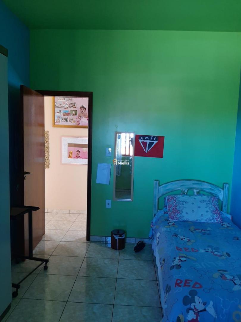 Casa à venda com 5 quartos, 400m² - Foto 42