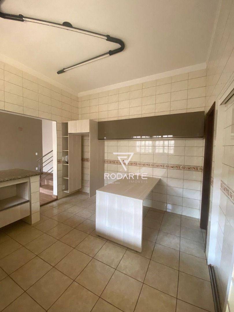 Casa à venda com 3 quartos, 244m² - Foto 16