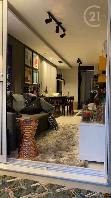 Apartamento à venda com 2 quartos, 63m² - Foto 6