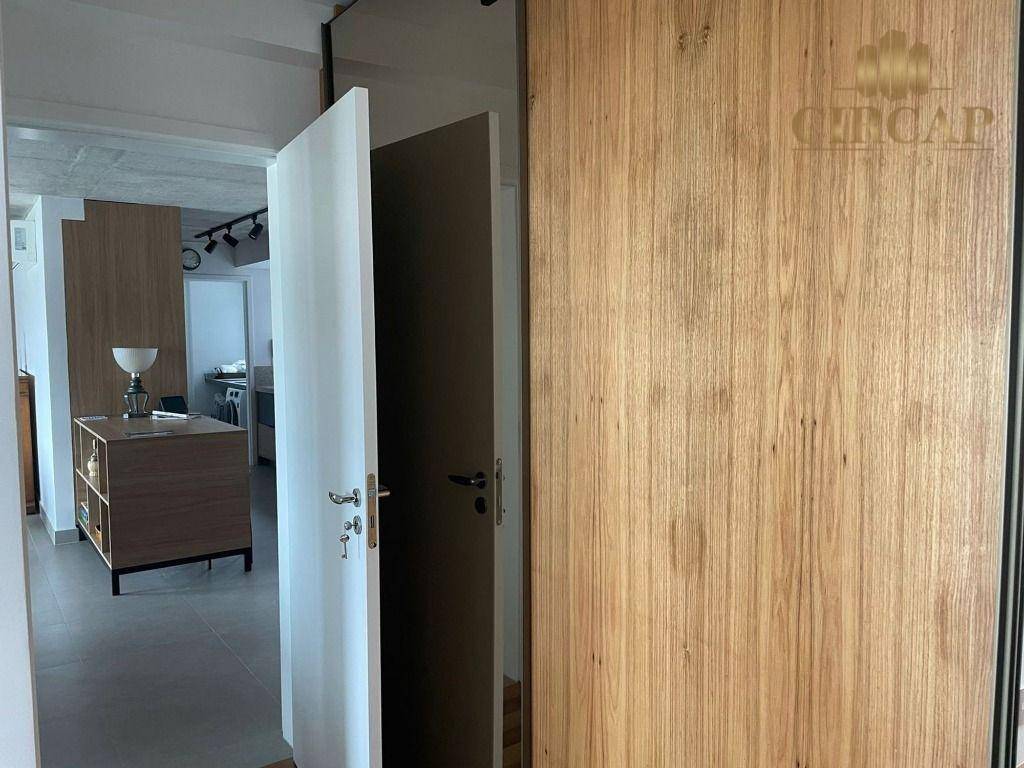 Apartamento à venda com 3 quartos, 138m² - Foto 9