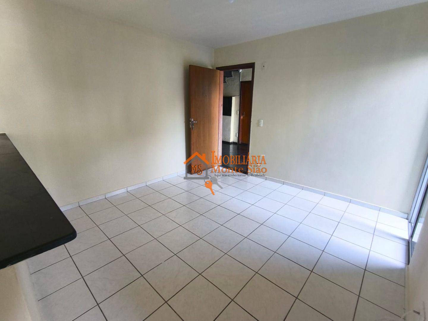 Apartamento à venda com 2 quartos, 51m² - Foto 4