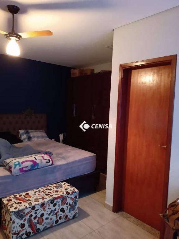 Casa à venda com 3 quartos, 150m² - Foto 10