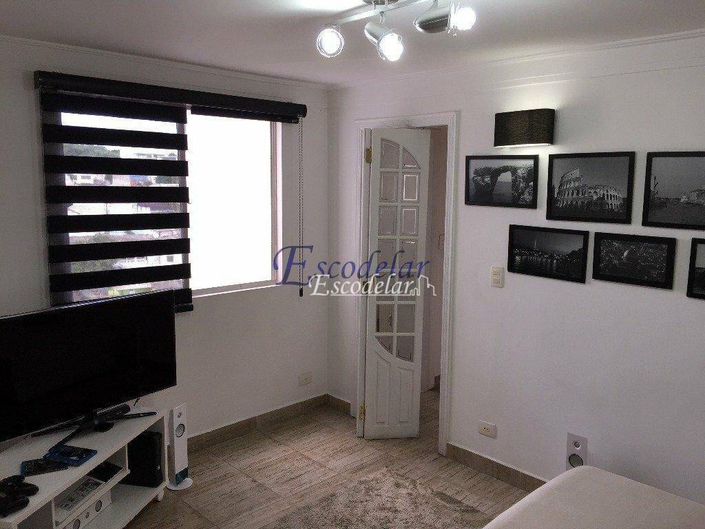 Apartamento à venda com 2 quartos, 55m² - Foto 18