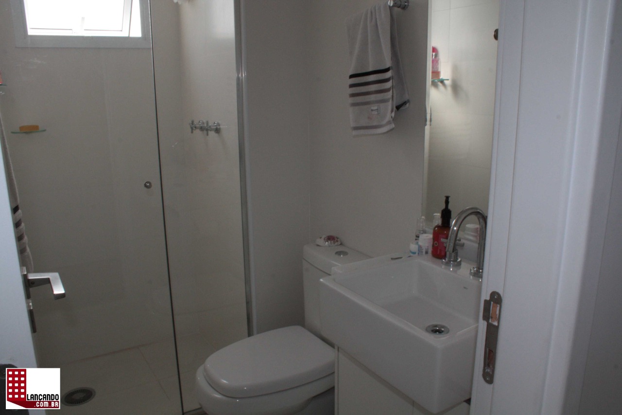 Apartamento à venda com 1 quarto, 70m² - Foto 3