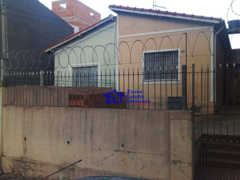 Casa à venda com 2 quartos, 250m² - Foto 2