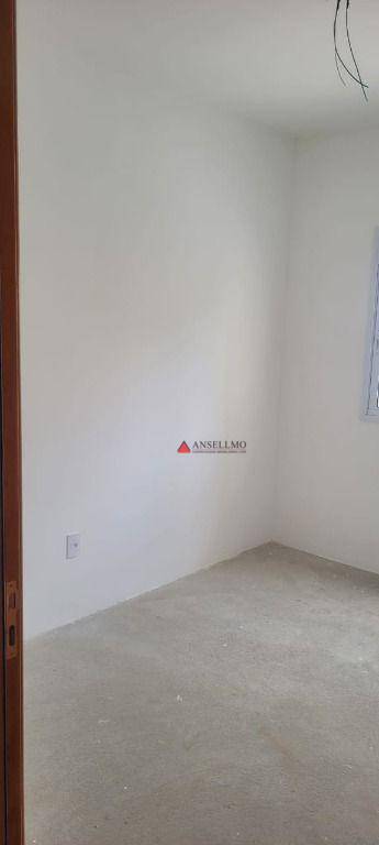 Apartamento à venda com 3 quartos, 77m² - Foto 10