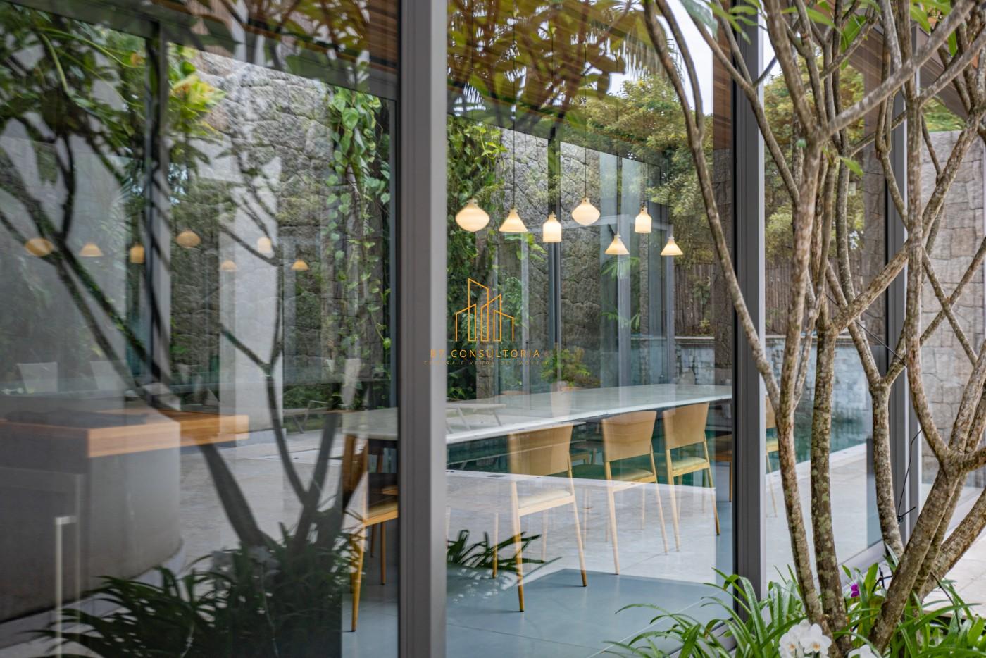 Casa de Condomínio à venda com 4 quartos, 750m² - Foto 32