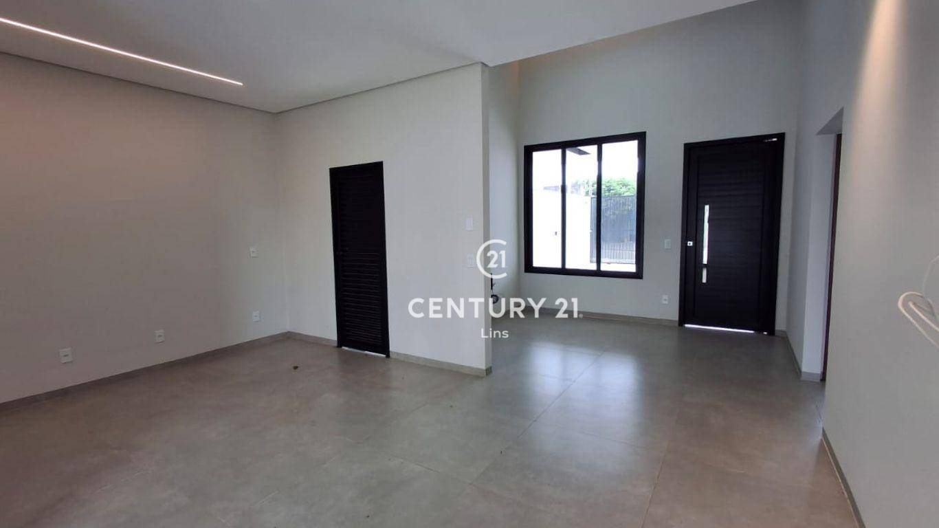 Casa para alugar com 3 quartos, 300M2 - Foto 2