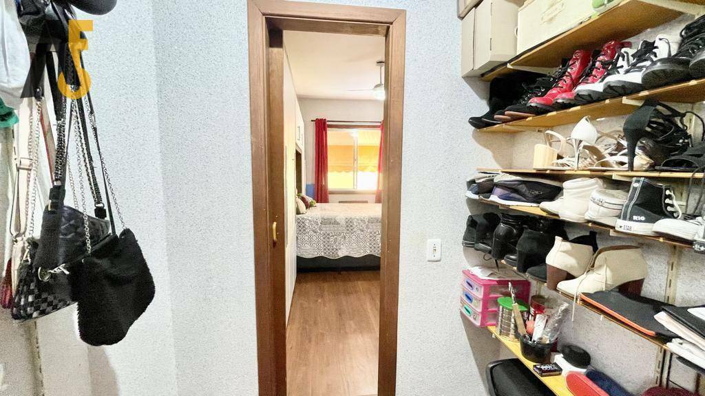 Casa de Condomínio à venda com 3 quartos, 184m² - Foto 14