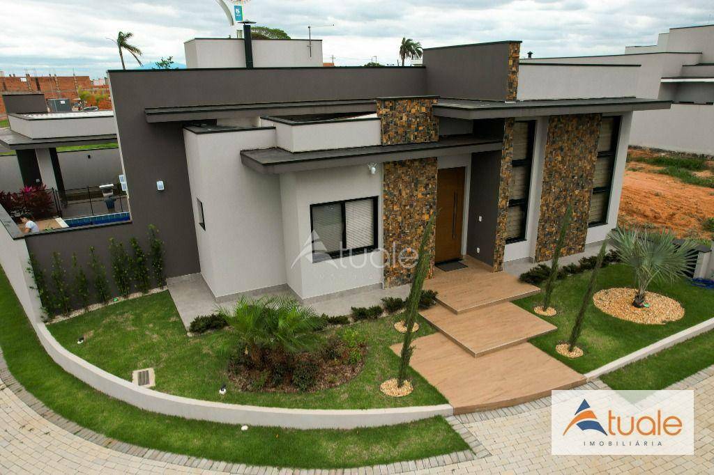 Casa de Condomínio à venda com 3 quartos, 216m² - Foto 3