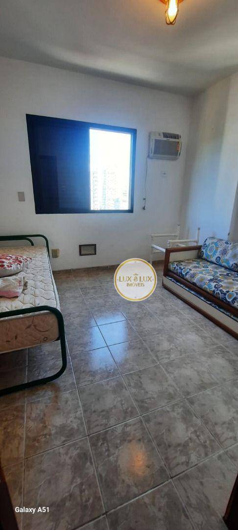 Apartamento para alugar com 4 quartos, 200m² - Foto 5