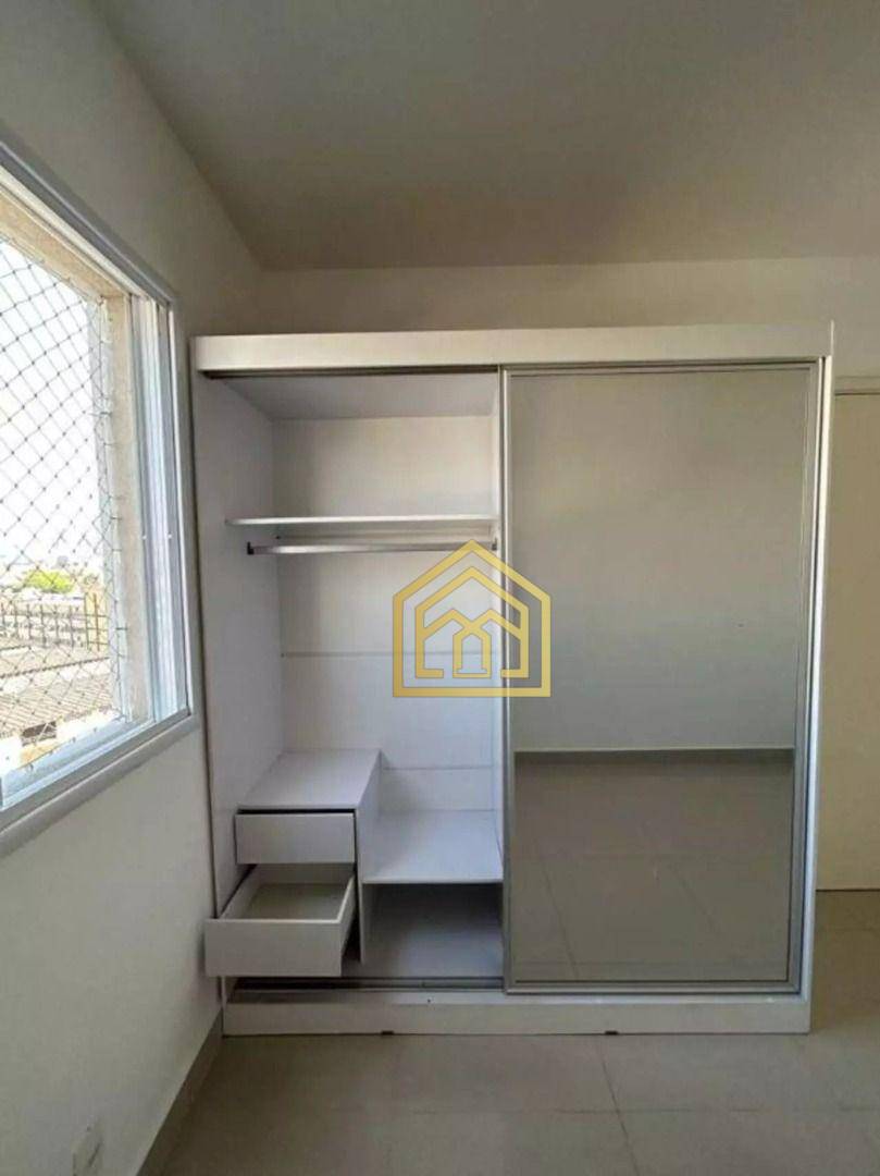 Apartamento para alugar com 3 quartos, 83m² - Foto 13